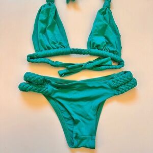 Vitamin A turquoise bikini